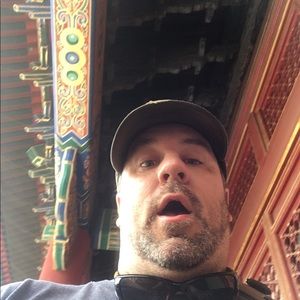 Meet your Posher, Stephen